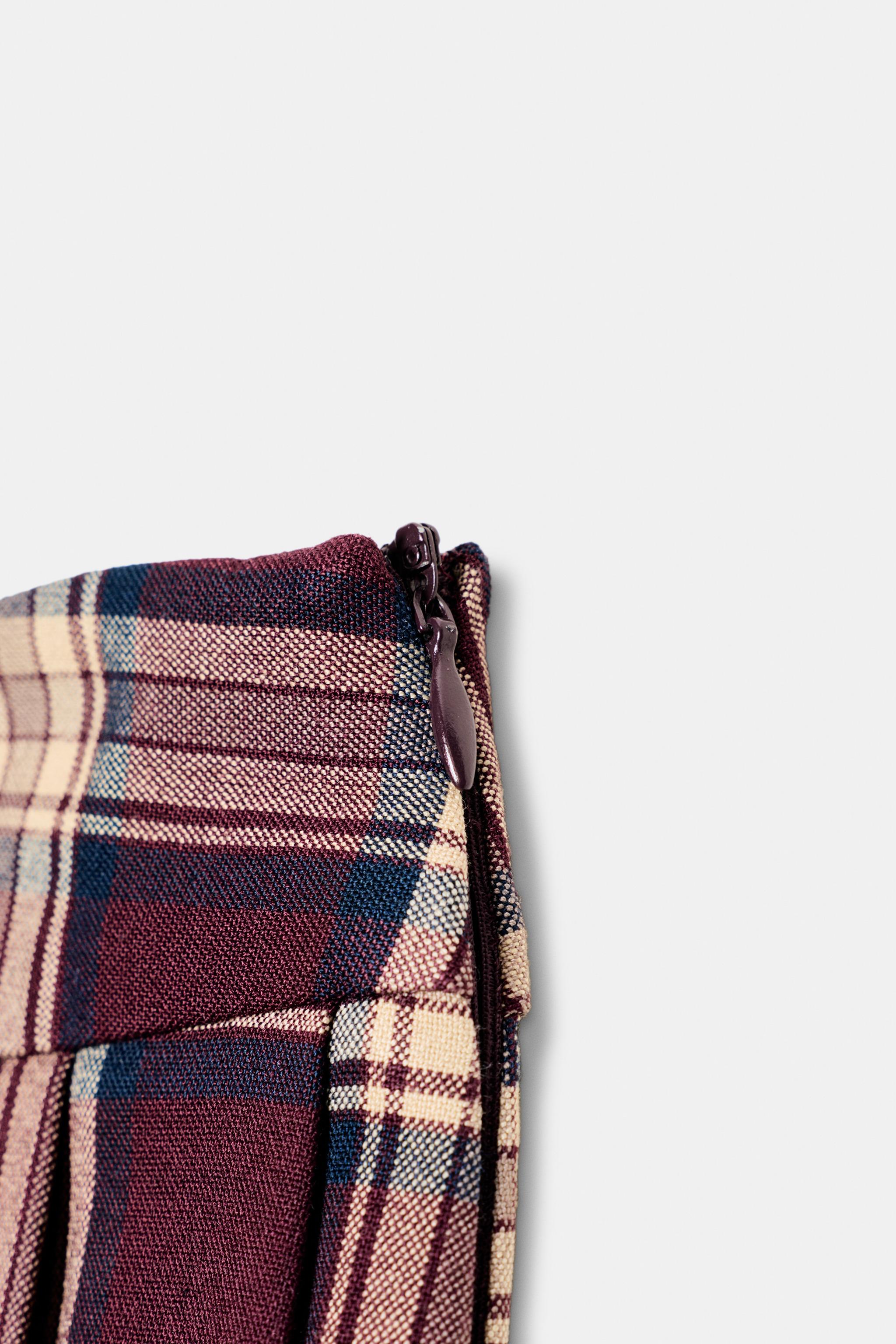 JUPE-PANTALON À PLIS ET CARREAUX